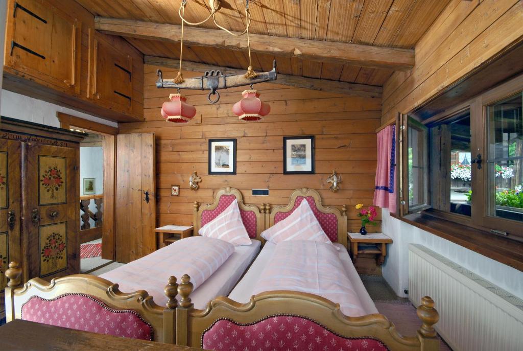Ferienhaeuser Reither Almen Reith im Alpbachtal Room photo